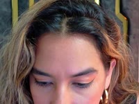 I am Valen, your princess with big tits. I love meeting guys who watch me seduce and play with my body.