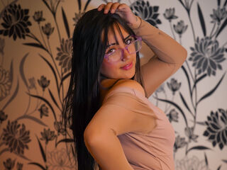 hot strip tease cam AnyaHeart