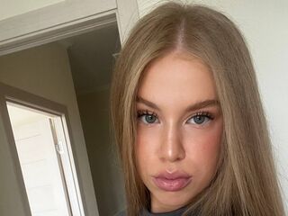 cam slut video chat GinetteHartzheim