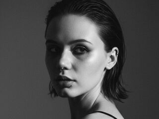 free video chat room JudithSterett