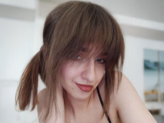 naughty camgirl masturbating with dildo TanaDadds