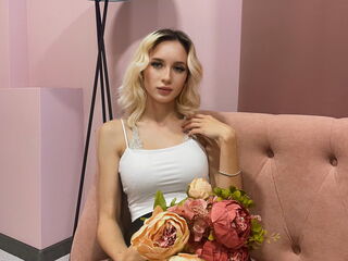 free jasmin livecam CutesLucy