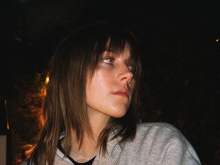 masturbating cam girl EvelinDoker