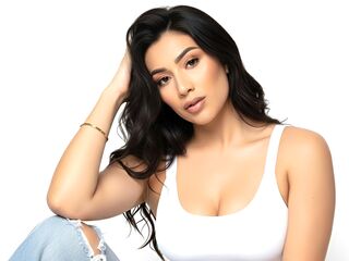 hot cam girl fingering shaved pussy ManuelaGarci