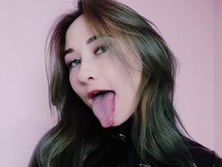 masturbating girl VikaCheers