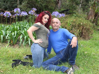 couple showing tits KarinayAmante