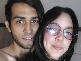 free web cam LizzyAndMark