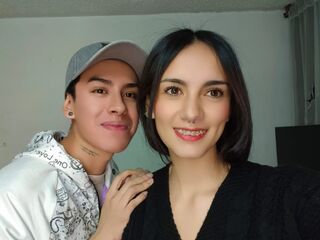 webcam couple sex chat MaryandAndrew
