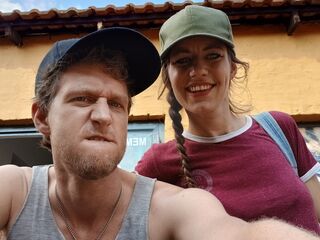 hot webcamslut fucking stranger MelAndDrezen