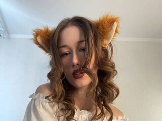 naughty camgirl masturbating with vibrator AccaBuckley