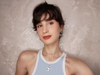 live teaser cam AdelinePerle