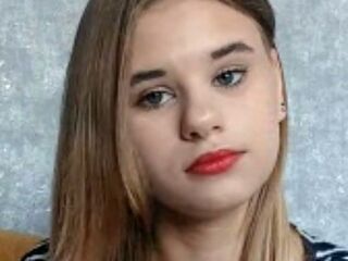 hot video chat AlannaColdivar