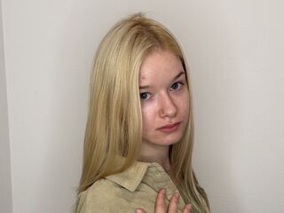 nude webcamgirl pic AlenaLeverentz