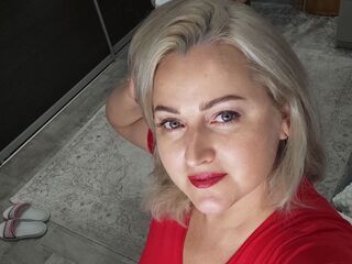 livecam photo AlexaMaddow