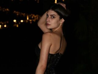 girl topless chat AlfredaTrisler