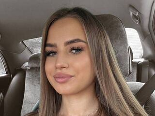 hot striptease web cam AliceCire