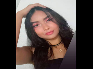 camgirl playing with sex toy AmarantaBlom