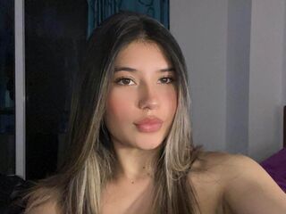 camslut naked AmberColombia