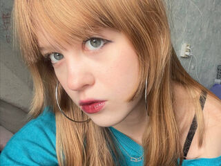 live chatroom AmberLune