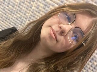 campicture AminaBlooms