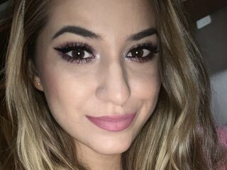 webcam show AmiraKarina