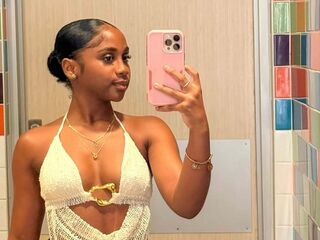 camgirl masturbating with sex toy AmoraBella