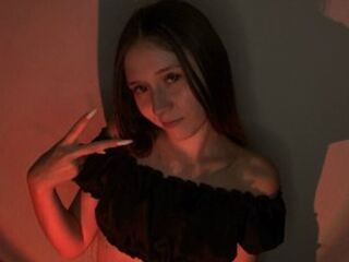 masturbating webcamgirl AnaOneill