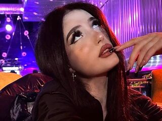 nude cam AndreaMouth