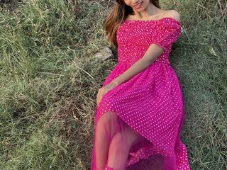 nude webcamgirl photo AngelOne