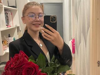 webcam babe AngelyKros