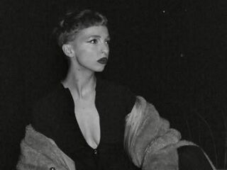 naked webcam girl photo AniKali