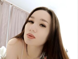 beautiful cam girl AriaVoerman