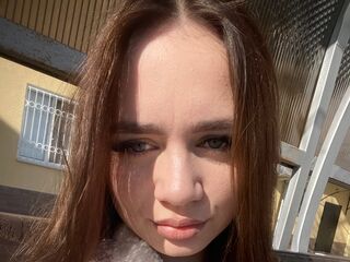 cam girl playing with dildo ArleanMasuyama