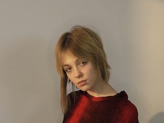 hot striptease webcam BellEltzroth