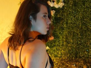 cam girl cam BellValeria