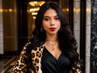 naughty camgirl masturbating with dildo BellaBrookss