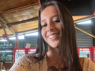 cam hooker chatroom BellaLeroi