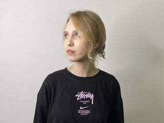 free adult cam BenitaMoorehouse