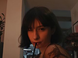 webcamgirl video chat BereniceDwight