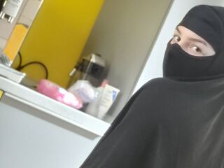 adult liveshow BiaBlack