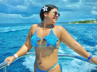 adult cam chat room CamilaSantanna