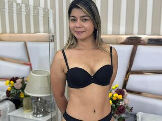 camgirl webcam pic CarlyJoness