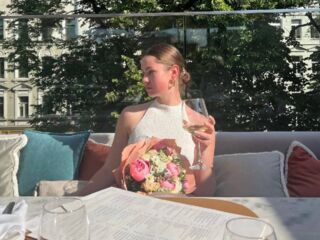 bedroom livesex CarolMeinhard