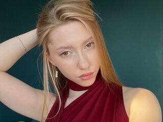 camwhore spreading pussy CarylonBenzer