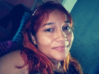 webcam girl CharlotePerez