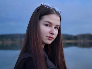 webcam babe ChiekoLona
