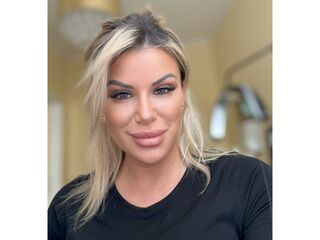 jasmin cam model ClaraSchiffner