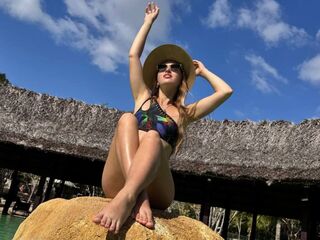 closeup webcam ClarettaPittmann