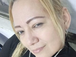 cam girl sexchat ClauWatson