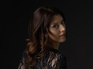 live cam show CorinaDaniela